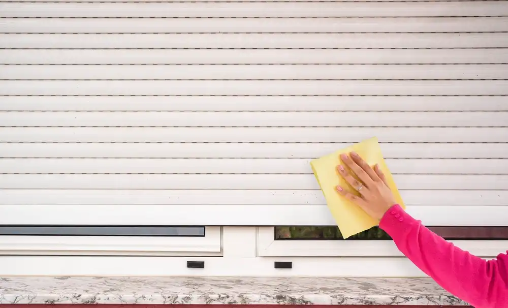 limpiar persianas con vinagre de limpieza